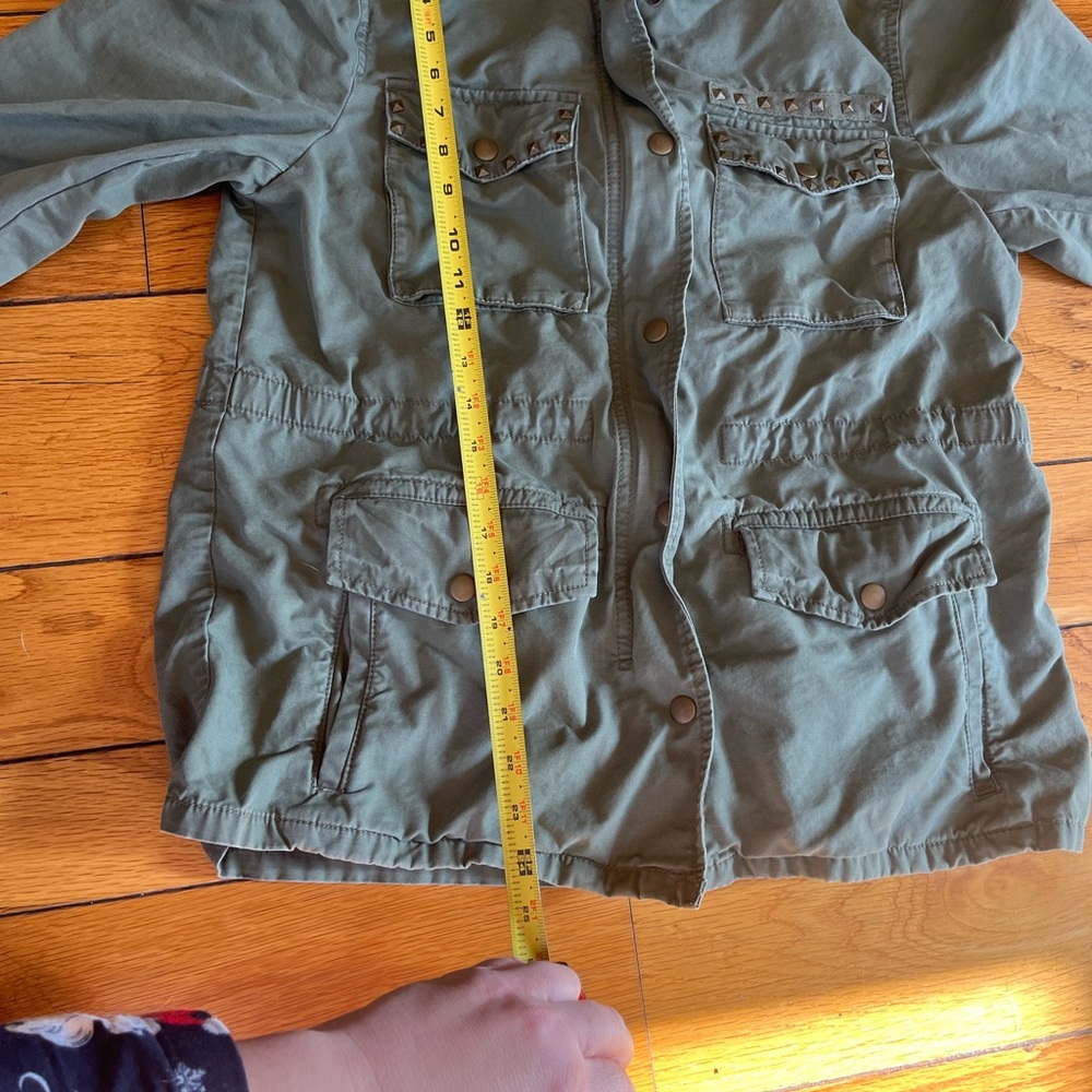 GAP Women’s Olive Studded Field Jacket - Picture 3 of 7